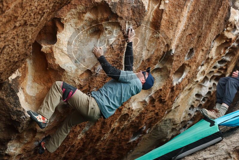 Bouldering in Hueco Tanks on 02/03/2019 with Blue Lizard Climbing and Yoga

Filename: SRM_20190203_1514560.jpg
Aperture: f/4.0
Shutter Speed: 1/800
Body: Canon EOS-1D Mark II
Lens: Canon EF 50mm f/1.8 II