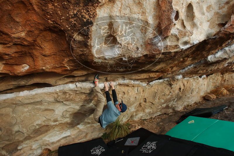 Bouldering in Hueco Tanks on 02/03/2019 with Blue Lizard Climbing and Yoga

Filename: SRM_20190203_1733590.jpg
Aperture: f/5.6
Shutter Speed: 1/500
Body: Canon EOS-1D Mark II
Lens: Canon EF 16-35mm f/2.8 L