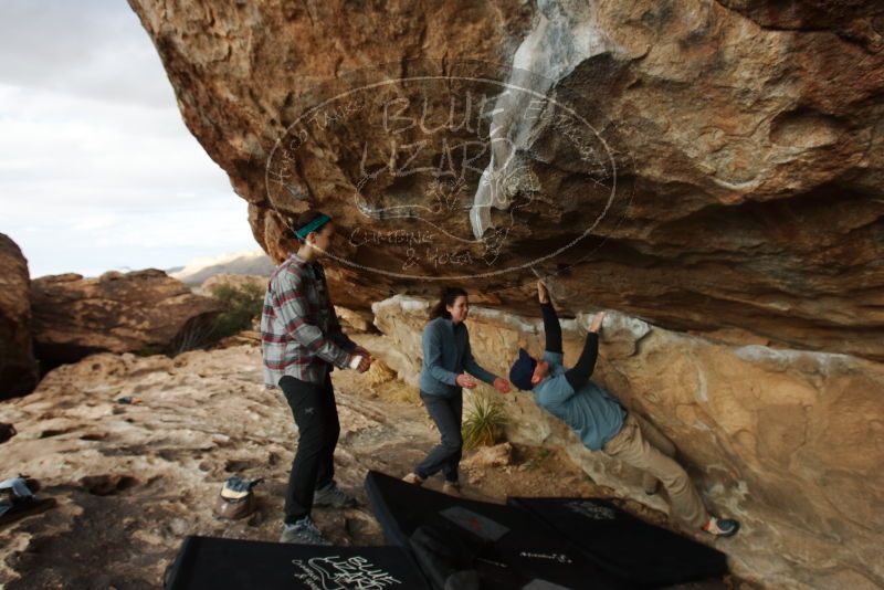 Bouldering in Hueco Tanks on 02/03/2019 with Blue Lizard Climbing and Yoga

Filename: SRM_20190203_1747180.jpg
Aperture: f/5.6
Shutter Speed: 1/400
Body: Canon EOS-1D Mark II
Lens: Canon EF 16-35mm f/2.8 L