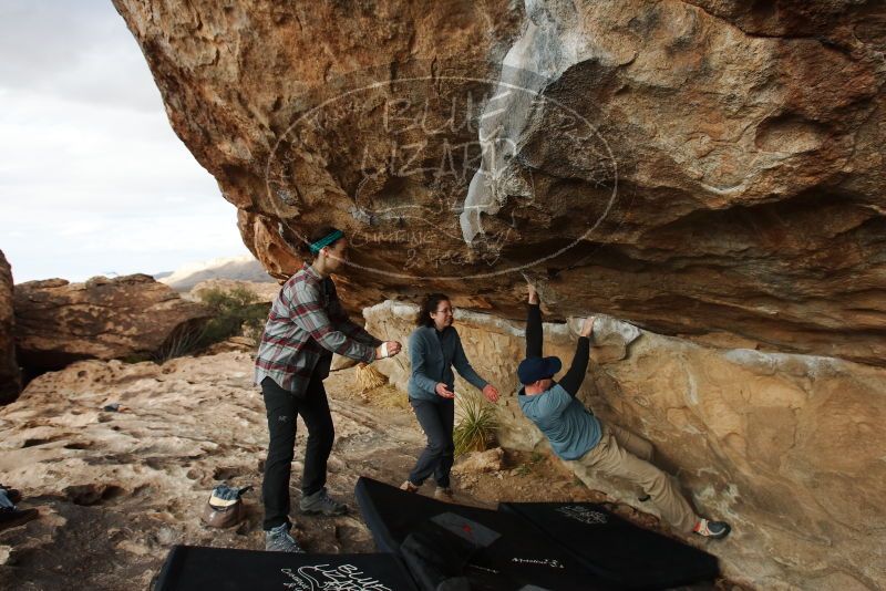 Bouldering in Hueco Tanks on 02/03/2019 with Blue Lizard Climbing and Yoga

Filename: SRM_20190203_1747190.jpg
Aperture: f/5.6
Shutter Speed: 1/400
Body: Canon EOS-1D Mark II
Lens: Canon EF 16-35mm f/2.8 L