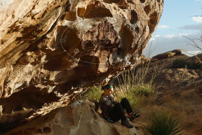 Bouldering in Hueco Tanks on 02/03/2019 with Blue Lizard Climbing and Yoga

Filename: SRM_20190203_1758420.jpg
Aperture: f/5.6
Shutter Speed: 1/640
Body: Canon EOS-1D Mark II
Lens: Canon EF 50mm f/1.8 II