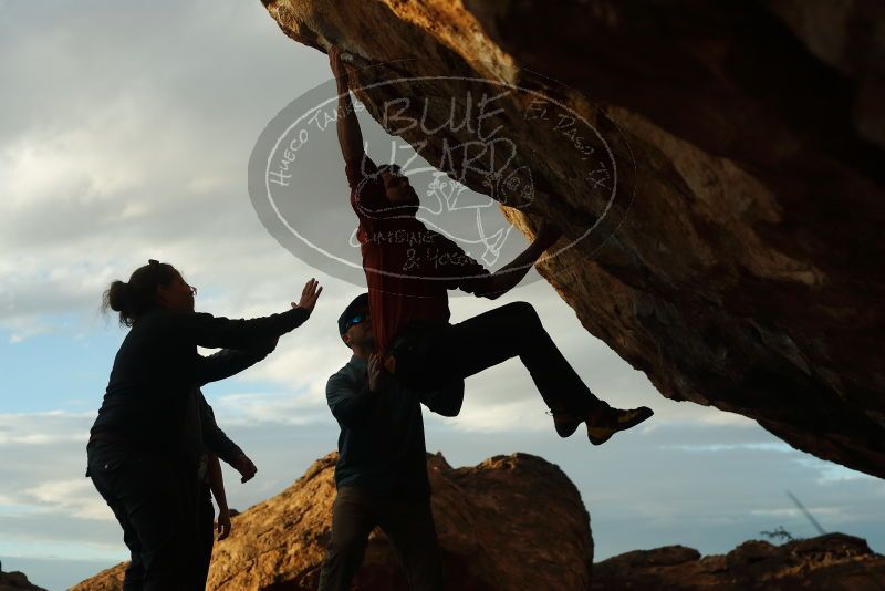 Bouldering in Hueco Tanks on 02/03/2019 with Blue Lizard Climbing and Yoga

Filename: SRM_20190203_1816260.jpg
Aperture: f/4.0
Shutter Speed: 1/1250
Body: Canon EOS-1D Mark II
Lens: Canon EF 50mm f/1.8 II