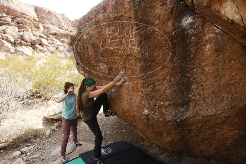 Bouldering in Hueco Tanks on 02/02/2019 with Blue Lizard Climbing and Yoga

Filename: SRM_20190202_1205400.jpg
Aperture: f/5.6
Shutter Speed: 1/400
Body: Canon EOS-1D Mark II
Lens: Canon EF 16-35mm f/2.8 L