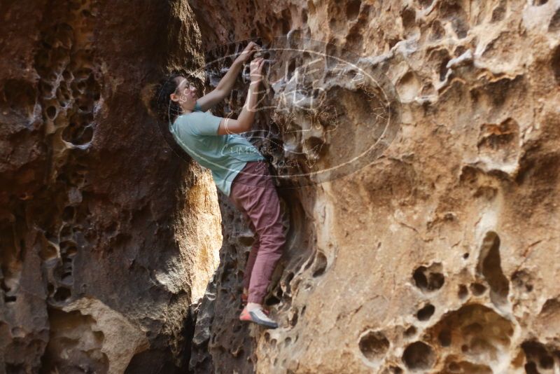 Bouldering in Hueco Tanks on 02/02/2019 with Blue Lizard Climbing and Yoga

Filename: SRM_20190202_1451170.jpg
Aperture: f/2.8
Shutter Speed: 1/160
Body: Canon EOS-1D Mark II
Lens: Canon EF 50mm f/1.8 II