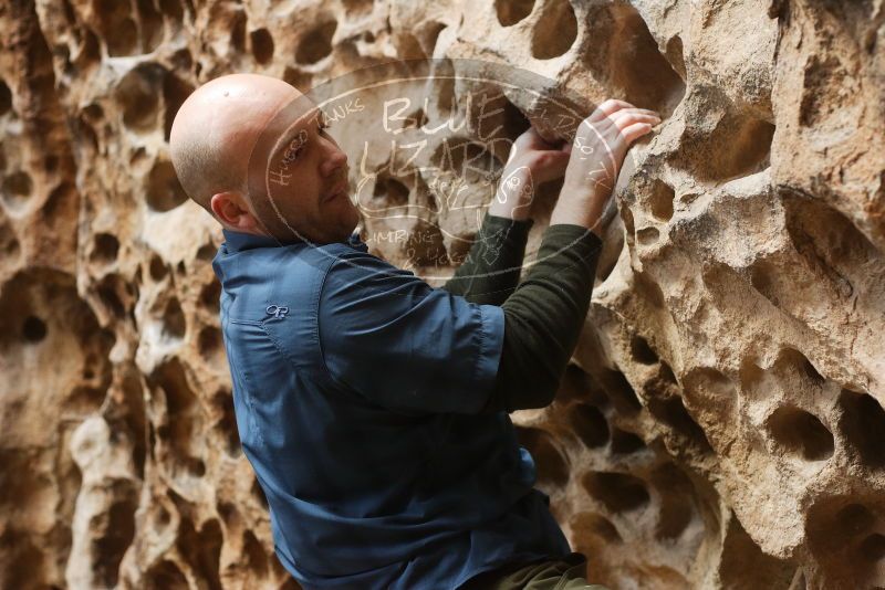 Bouldering in Hueco Tanks on 02/02/2019 with Blue Lizard Climbing and Yoga

Filename: SRM_20190202_1456120.jpg
Aperture: f/3.2
Shutter Speed: 1/200
Body: Canon EOS-1D Mark II
Lens: Canon EF 50mm f/1.8 II