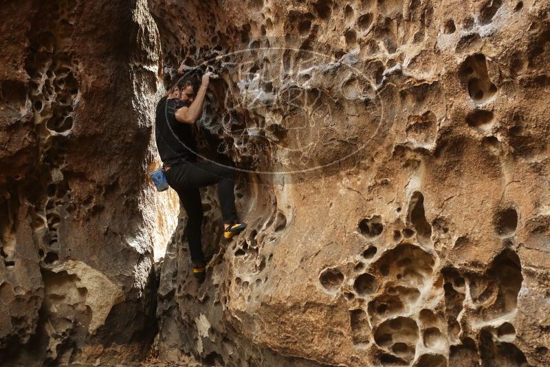 Bouldering in Hueco Tanks on 02/02/2019 with Blue Lizard Climbing and Yoga

Filename: SRM_20190202_1502420.jpg
Aperture: f/3.5
Shutter Speed: 1/160
Body: Canon EOS-1D Mark II
Lens: Canon EF 50mm f/1.8 II