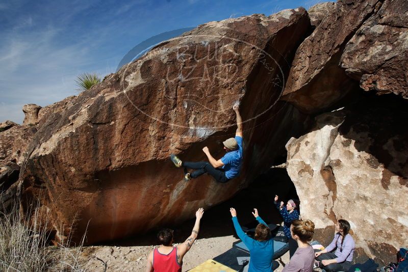 Bouldering in Hueco Tanks on 02/09/2019 with Blue Lizard Climbing and Yoga

Filename: SRM_20190209_1212560.jpg
Aperture: f/5.6
Shutter Speed: 1/250
Body: Canon EOS-1D Mark II
Lens: Canon EF 16-35mm f/2.8 L