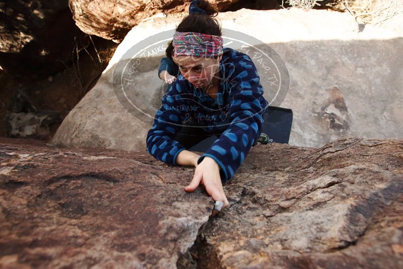 Bouldering in Hueco Tanks on 02/09/2019 with Blue Lizard Climbing and Yoga

Filename: SRM_20190209_1219330.jpg
Aperture: f/5.0
Shutter Speed: 1/250
Body: Canon EOS-1D Mark II
Lens: Canon EF 16-35mm f/2.8 L