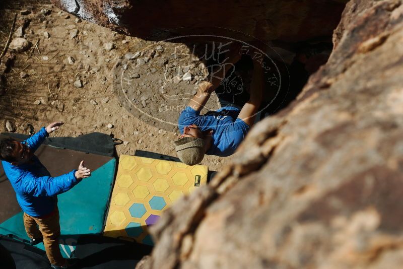 Bouldering in Hueco Tanks on 02/09/2019 with Blue Lizard Climbing and Yoga

Filename: SRM_20190209_1239320.jpg
Aperture: f/4.0
Shutter Speed: 1/2000
Body: Canon EOS-1D Mark II
Lens: Canon EF 50mm f/1.8 II