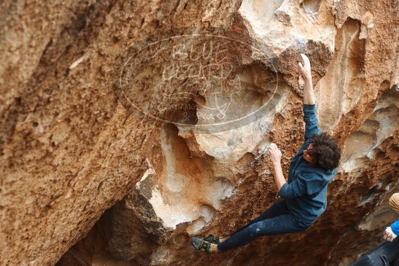 Bouldering in Hueco Tanks on 02/09/2019 with Blue Lizard Climbing and Yoga

Filename: SRM_20190209_1526050.jpg
Aperture: f/4.0
Shutter Speed: 1/500
Body: Canon EOS-1D Mark II
Lens: Canon EF 50mm f/1.8 II