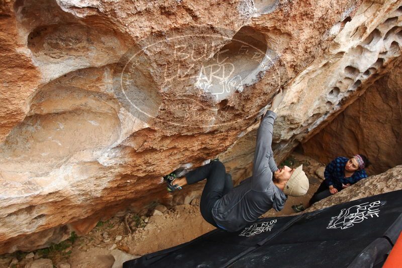 Bouldering in Hueco Tanks on 02/09/2019 with Blue Lizard Climbing and Yoga

Filename: SRM_20190209_1546160.jpg
Aperture: f/5.6
Shutter Speed: 1/320
Body: Canon EOS-1D Mark II
Lens: Canon EF 16-35mm f/2.8 L