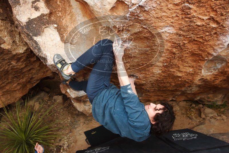 Bouldering in Hueco Tanks on 02/09/2019 with Blue Lizard Climbing and Yoga

Filename: SRM_20190209_1602220.jpg
Aperture: f/5.6
Shutter Speed: 1/320
Body: Canon EOS-1D Mark II
Lens: Canon EF 16-35mm f/2.8 L