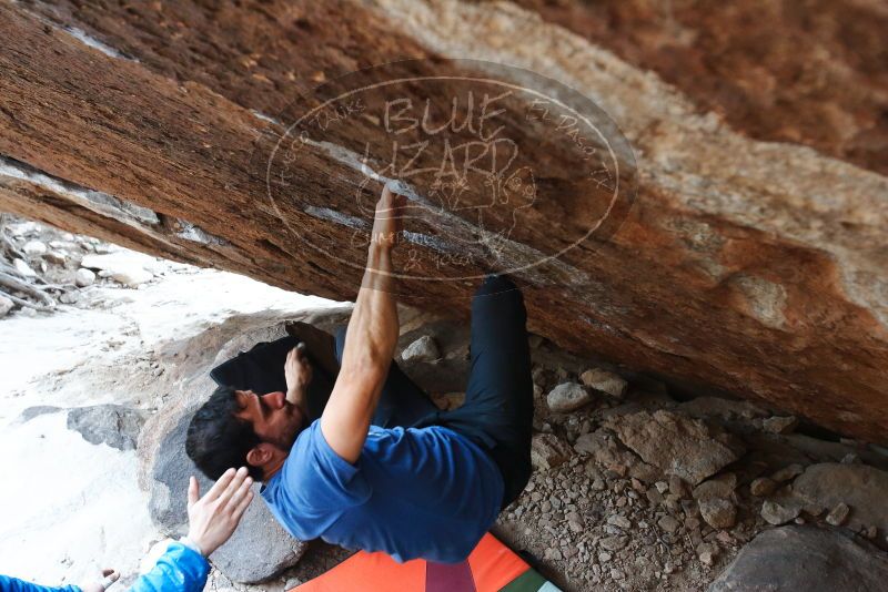 Bouldering in Hueco Tanks on 02/09/2019 with Blue Lizard Climbing and Yoga

Filename: SRM_20190209_1650050.jpg
Aperture: f/4.5
Shutter Speed: 1/320
Body: Canon EOS-1D Mark II
Lens: Canon EF 16-35mm f/2.8 L