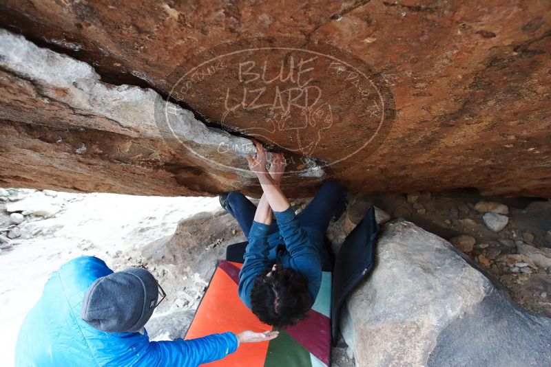 Bouldering in Hueco Tanks on 02/09/2019 with Blue Lizard Climbing and Yoga

Filename: SRM_20190209_1722170.jpg
Aperture: f/4.0
Shutter Speed: 1/250
Body: Canon EOS-1D Mark II
Lens: Canon EF 16-35mm f/2.8 L