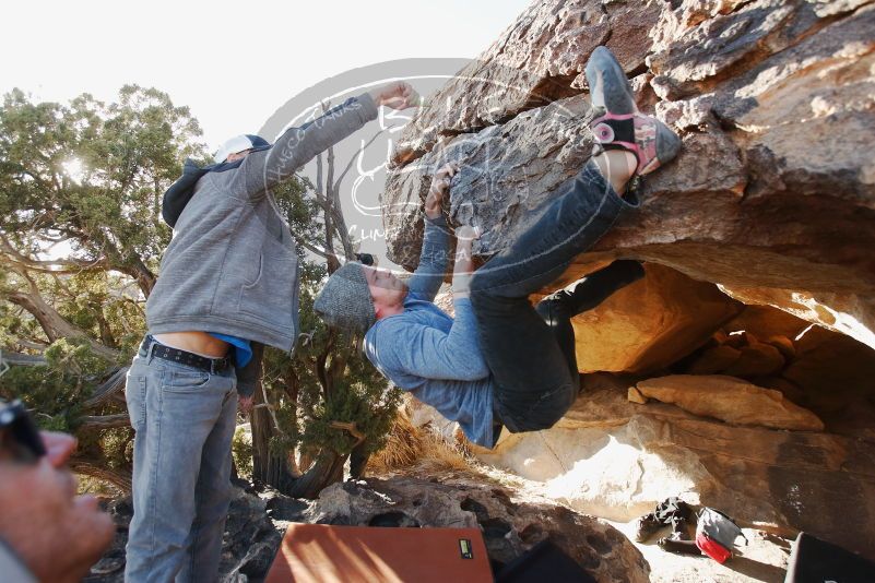 Bouldering in Hueco Tanks on 02/17/2019 with Blue Lizard Climbing and Yoga

Filename: SRM_20190217_1726180.jpg
Aperture: f/4.0
Shutter Speed: 1/320
Body: Canon EOS-1D Mark II
Lens: Canon EF 16-35mm f/2.8 L