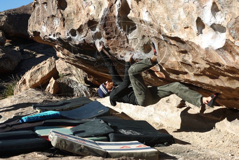 Bouldering in Hueco Tanks on 02/22/2019 with Blue Lizard Climbing and Yoga

Filename: SRM_20190222_1012070.jpg
Aperture: f/4.0
Shutter Speed: 1/500
Body: Canon EOS-1D Mark II
Lens: Canon EF 50mm f/1.8 II