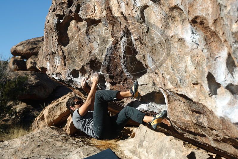 Bouldering in Hueco Tanks on 02/22/2019 with Blue Lizard Climbing and Yoga

Filename: SRM_20190222_1014540.jpg
Aperture: f/4.0
Shutter Speed: 1/800
Body: Canon EOS-1D Mark II
Lens: Canon EF 50mm f/1.8 II