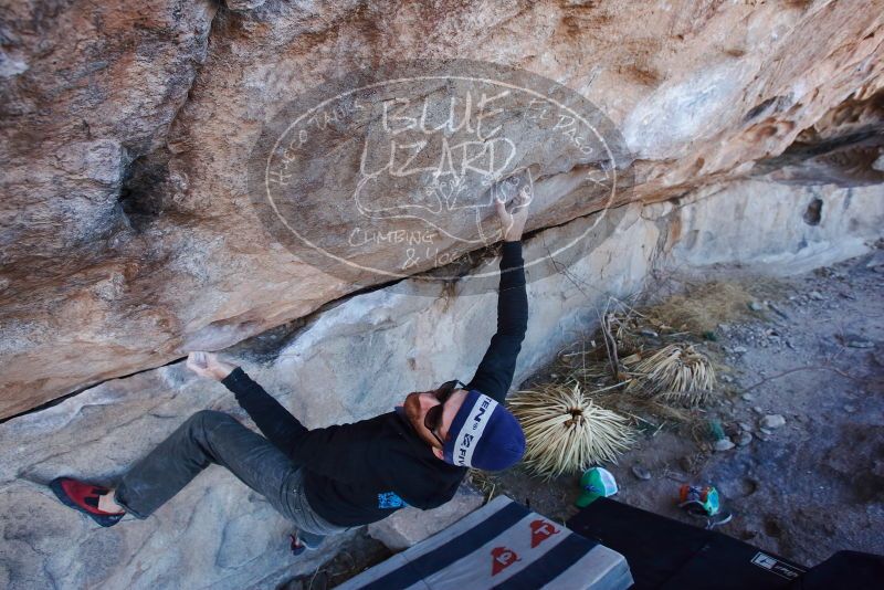 Bouldering in Hueco Tanks on 02/22/2019 with Blue Lizard Climbing and Yoga

Filename: SRM_20190222_1113230.jpg
Aperture: f/5.6
Shutter Speed: 1/250
Body: Canon EOS-1D Mark II
Lens: Canon EF 16-35mm f/2.8 L