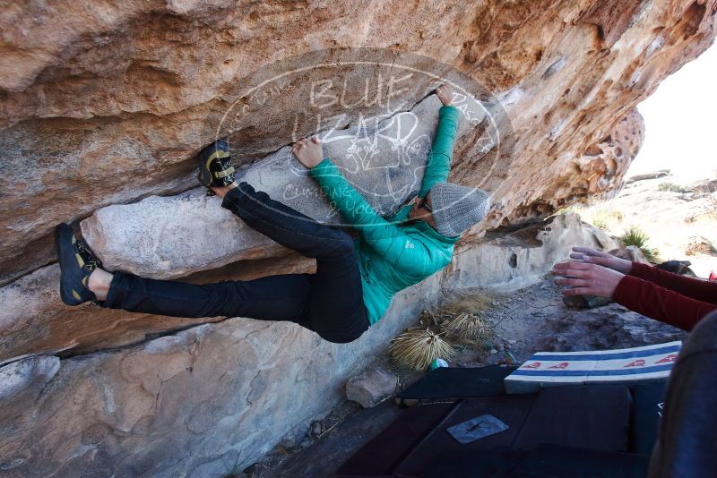 Bouldering in Hueco Tanks on 02/22/2019 with Blue Lizard Climbing and Yoga

Filename: SRM_20190222_1138350.jpg
Aperture: f/6.3
Shutter Speed: 1/250
Body: Canon EOS-1D Mark II
Lens: Canon EF 16-35mm f/2.8 L