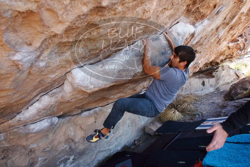 Bouldering in Hueco Tanks on 02/22/2019 with Blue Lizard Climbing and Yoga

Filename: SRM_20190222_1228520.jpg
Aperture: f/7.1
Shutter Speed: 1/250
Body: Canon EOS-1D Mark II
Lens: Canon EF 16-35mm f/2.8 L