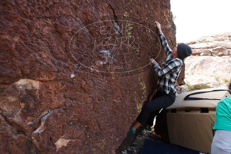 Bouldering in Hueco Tanks on 02/22/2019 with Blue Lizard Climbing and Yoga

Filename: SRM_20190222_1514320.jpg
Aperture: f/4.5
Shutter Speed: 1/250
Body: Canon EOS-1D Mark II
Lens: Canon EF 16-35mm f/2.8 L