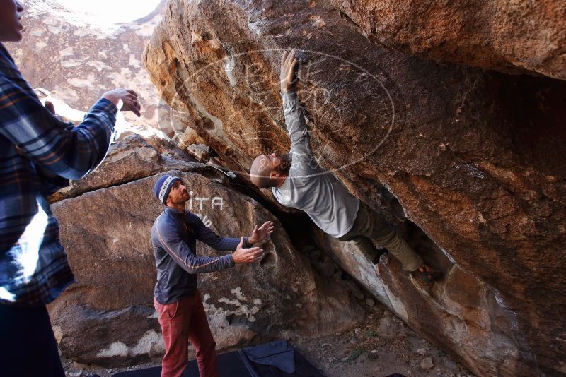 Bouldering in Hueco Tanks on 02/24/2019 with Blue Lizard Climbing and Yoga

Filename: SRM_20190224_1345080.jpg
Aperture: f/5.0
Shutter Speed: 1/320
Body: Canon EOS-1D Mark II
Lens: Canon EF 16-35mm f/2.8 L