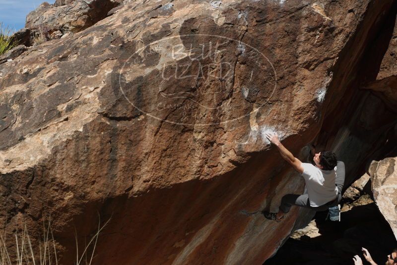 Bouldering in Hueco Tanks on 03/01/2019 with Blue Lizard Climbing and Yoga

Filename: SRM_20190301_1213250.jpg
Aperture: f/5.0
Shutter Speed: 1/250
Body: Canon EOS-1D Mark II
Lens: Canon EF 50mm f/1.8 II