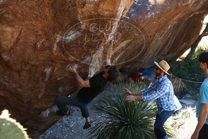 Bouldering in Hueco Tanks on 03/01/2019 with Blue Lizard Climbing and Yoga

Filename: SRM_20190301_1353460.jpg
Aperture: f/3.2
Shutter Speed: 1/250
Body: Canon EOS-1D Mark II
Lens: Canon EF 50mm f/1.8 II