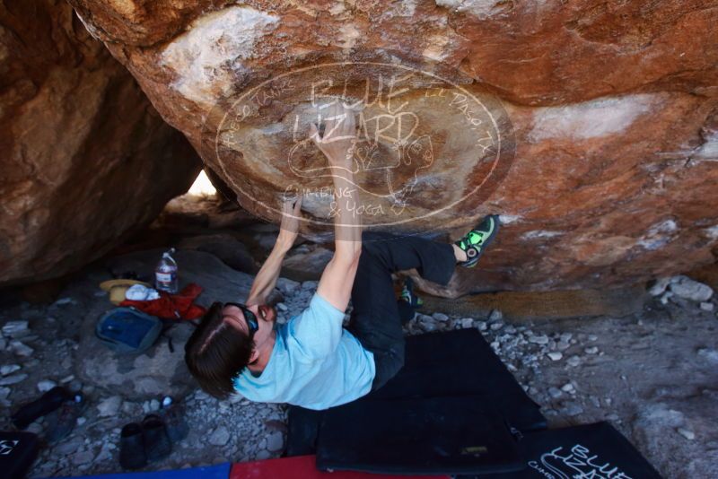 Bouldering in Hueco Tanks on 03/01/2019 with Blue Lizard Climbing and Yoga

Filename: SRM_20190301_1450120.jpg
Aperture: f/5.0
Shutter Speed: 1/200
Body: Canon EOS-1D Mark II
Lens: Canon EF 16-35mm f/2.8 L