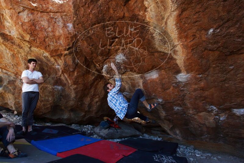 Bouldering in Hueco Tanks on 03/01/2019 with Blue Lizard Climbing and Yoga

Filename: SRM_20190301_1506090.jpg
Aperture: f/5.0
Shutter Speed: 1/320
Body: Canon EOS-1D Mark II
Lens: Canon EF 16-35mm f/2.8 L