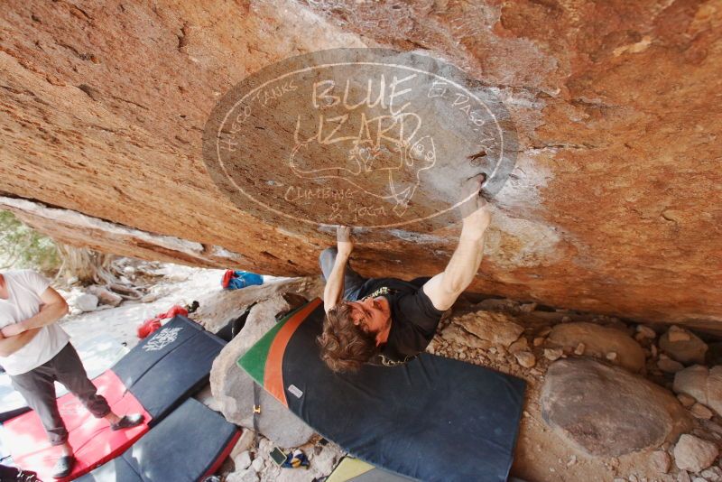 Bouldering in Hueco Tanks on 03/01/2019 with Blue Lizard Climbing and Yoga

Filename: SRM_20190301_1552150.jpg
Aperture: f/5.6
Shutter Speed: 1/250
Body: Canon EOS-1D Mark II
Lens: Canon EF 16-35mm f/2.8 L