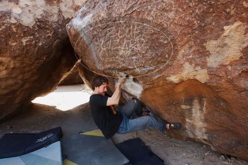 Bouldering in Hueco Tanks on 03/02/2019 with Blue Lizard Climbing and Yoga

Filename: SRM_20190302_1441340.jpg
Aperture: f/5.6
Shutter Speed: 1/250
Body: Canon EOS-1D Mark II
Lens: Canon EF 16-35mm f/2.8 L