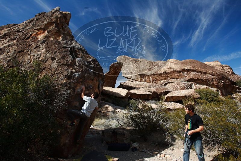 Bouldering in Hueco Tanks on 03/02/2019 with Blue Lizard Climbing and Yoga

Filename: SRM_20190302_1525230.jpg
Aperture: f/5.6
Shutter Speed: 1/250
Body: Canon EOS-1D Mark II
Lens: Canon EF 16-35mm f/2.8 L