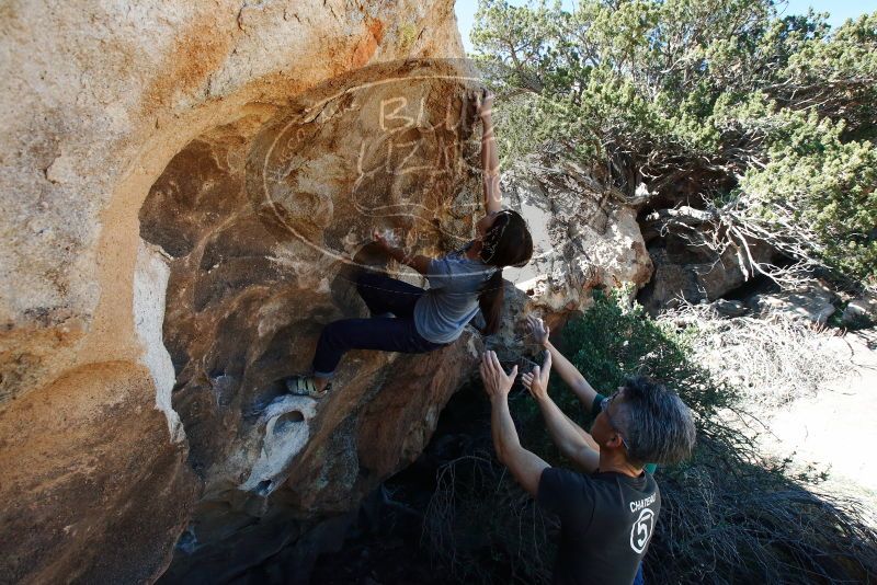 Bouldering in Hueco Tanks on 03/03/2019 with Blue Lizard Climbing and Yoga

Filename: SRM_20190303_1212420.jpg
Aperture: f/10.0
Shutter Speed: 1/250
Body: Canon EOS-1D Mark II
Lens: Canon EF 16-35mm f/2.8 L