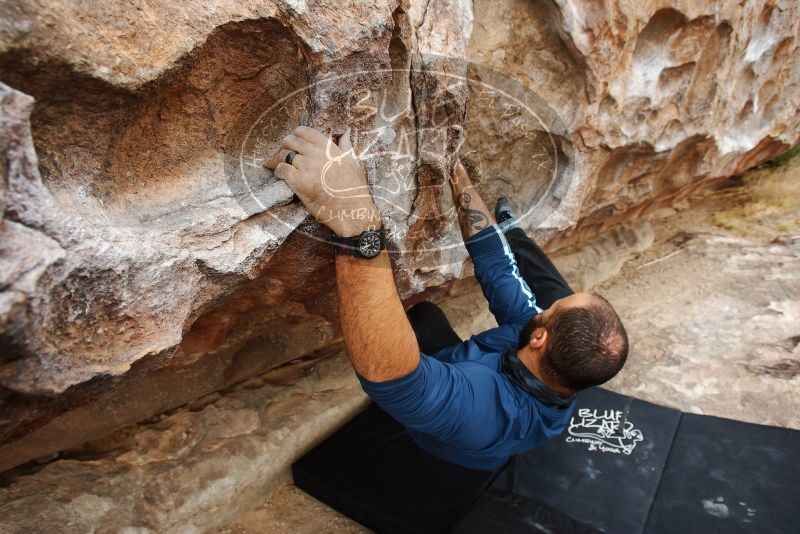 Bouldering in Hueco Tanks on 03/08/2019 with Blue Lizard Climbing and Yoga

Filename: SRM_20190308_1306500.jpg
Aperture: f/5.6
Shutter Speed: 1/200
Body: Canon EOS-1D Mark II
Lens: Canon EF 16-35mm f/2.8 L