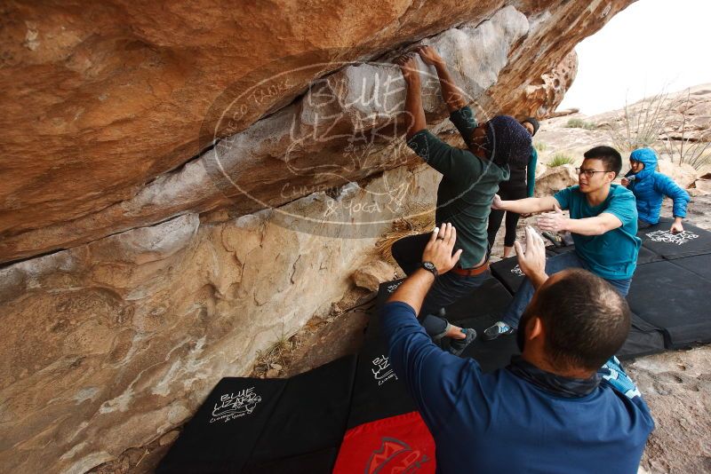 Bouldering in Hueco Tanks on 03/08/2019 with Blue Lizard Climbing and Yoga

Filename: SRM_20190308_1430340.jpg
Aperture: f/5.6
Shutter Speed: 1/250
Body: Canon EOS-1D Mark II
Lens: Canon EF 16-35mm f/2.8 L