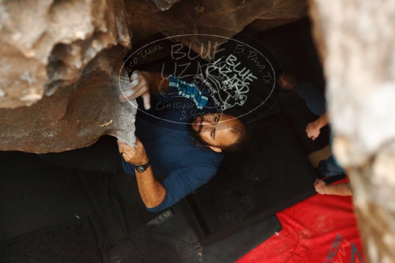 Bouldering in Hueco Tanks on 03/08/2019 with Blue Lizard Climbing and Yoga

Filename: SRM_20190308_1634320.jpg
Aperture: f/2.5
Shutter Speed: 1/160
Body: Canon EOS-1D Mark II
Lens: Canon EF 50mm f/1.8 II