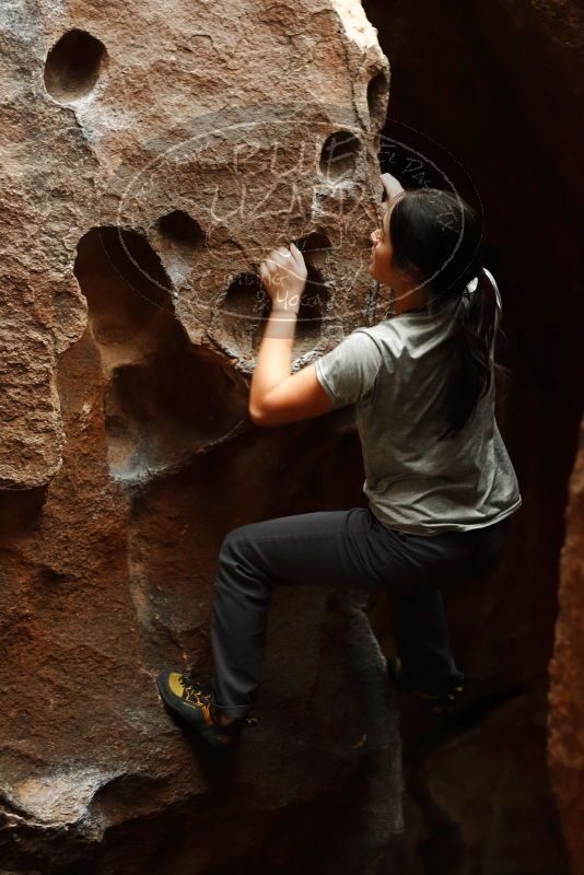 Bouldering in Hueco Tanks on 03/08/2019 with Blue Lizard Climbing and Yoga

Filename: SRM_20190308_1655230.jpg
Aperture: f/2.5
Shutter Speed: 1/160
Body: Canon EOS-1D Mark II
Lens: Canon EF 50mm f/1.8 II