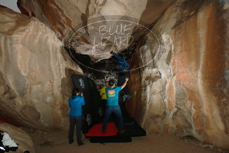 Bouldering in Hueco Tanks on 03/08/2019 with Blue Lizard Climbing and Yoga

Filename: SRM_20190308_1720250.jpg
Aperture: f/5.6
Shutter Speed: 1/250
Body: Canon EOS-1D Mark II
Lens: Canon EF 16-35mm f/2.8 L