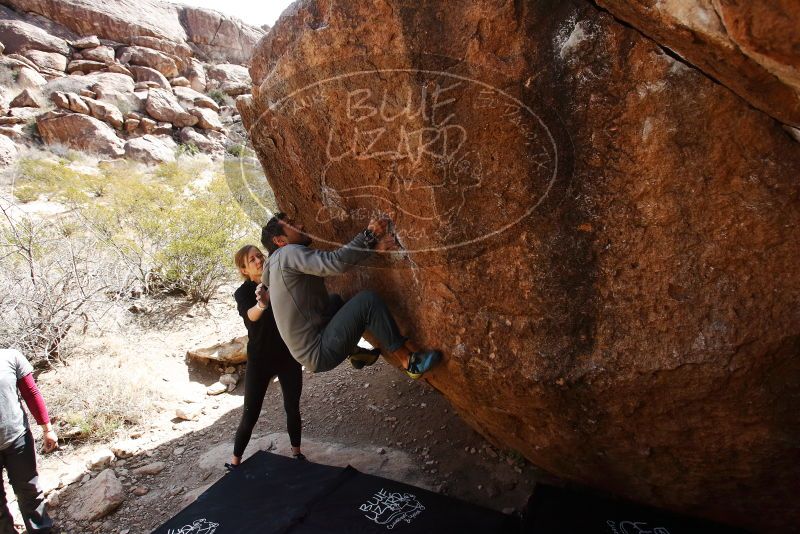 Bouldering in Hueco Tanks on 03/09/2019 with Blue Lizard Climbing and Yoga

Filename: SRM_20190309_1151290.jpg
Aperture: f/5.6
Shutter Speed: 1/800
Body: Canon EOS-1D Mark II
Lens: Canon EF 16-35mm f/2.8 L