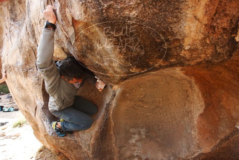 Bouldering in Hueco Tanks on 03/09/2019 with Blue Lizard Climbing and Yoga

Filename: SRM_20190309_1220430.jpg
Aperture: f/5.6
Shutter Speed: 1/320
Body: Canon EOS-1D Mark II
Lens: Canon EF 16-35mm f/2.8 L