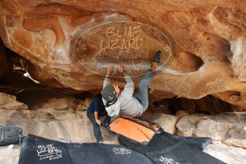 Bouldering in Hueco Tanks on 03/09/2019 with Blue Lizard Climbing and Yoga

Filename: SRM_20190309_1614370.jpg
Aperture: f/5.6
Shutter Speed: 1/160
Body: Canon EOS-1D Mark II
Lens: Canon EF 16-35mm f/2.8 L