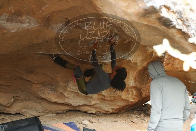 Bouldering in Hueco Tanks on 03/10/2019 with Blue Lizard Climbing and Yoga

Filename: SRM_20190310_1416470.jpg
Aperture: f/2.8
Shutter Speed: 1/320
Body: Canon EOS-1D Mark II
Lens: Canon EF 50mm f/1.8 II