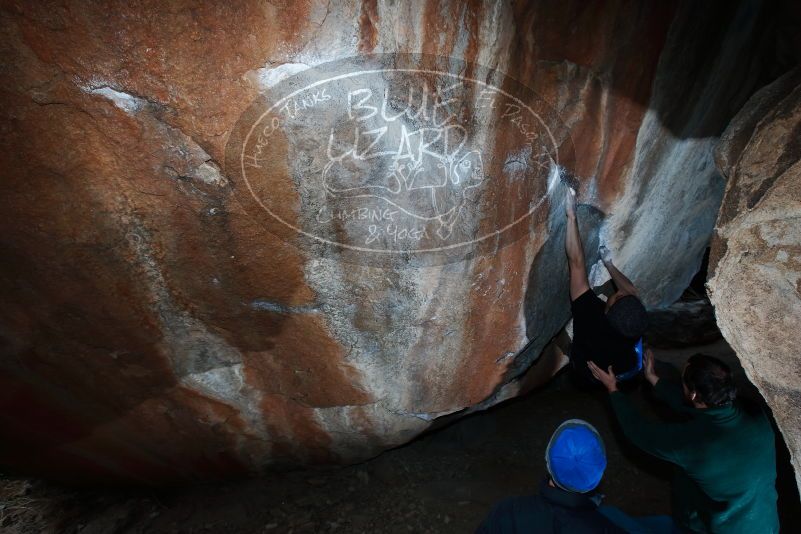 Bouldering in Hueco Tanks on 03/15/2019 with Blue Lizard Climbing and Yoga

Filename: SRM_20190315_1320290.jpg
Aperture: f/8.0
Shutter Speed: 1/250
Body: Canon EOS-1D Mark II
Lens: Canon EF 16-35mm f/2.8 L