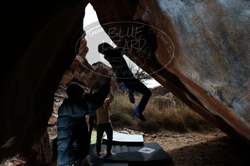 Bouldering in Hueco Tanks on 03/15/2019 with Blue Lizard Climbing and Yoga

Filename: SRM_20190315_1330250.jpg
Aperture: f/8.0
Shutter Speed: 1/250
Body: Canon EOS-1D Mark II
Lens: Canon EF 16-35mm f/2.8 L