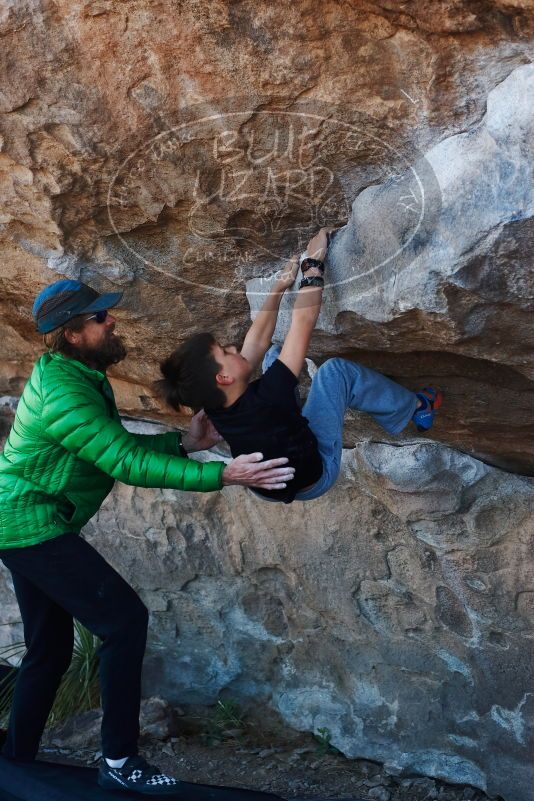 Bouldering in Hueco Tanks on 03/17/2019 with Blue Lizard Climbing and Yoga

Filename: SRM_20190317_0947230.jpg
Aperture: f/4.0
Shutter Speed: 1/200
Body: Canon EOS-1D Mark II
Lens: Canon EF 50mm f/1.8 II