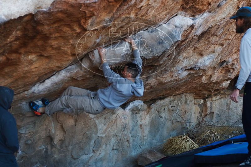 Bouldering in Hueco Tanks on 03/17/2019 with Blue Lizard Climbing and Yoga

Filename: SRM_20190317_1009120.jpg
Aperture: f/4.0
Shutter Speed: 1/320
Body: Canon EOS-1D Mark II
Lens: Canon EF 50mm f/1.8 II