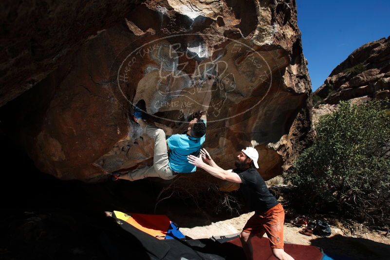 Bouldering in Hueco Tanks on 03/17/2019 with Blue Lizard Climbing and Yoga

Filename: SRM_20190317_1455460.jpg
Aperture: f/6.3
Shutter Speed: 1/250
Body: Canon EOS-1D Mark II
Lens: Canon EF 16-35mm f/2.8 L