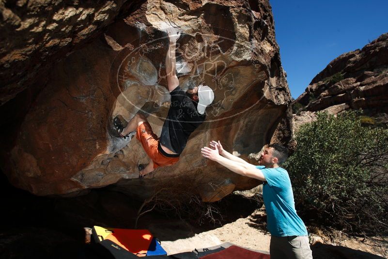 Bouldering in Hueco Tanks on 03/17/2019 with Blue Lizard Climbing and Yoga

Filename: SRM_20190317_1456330.jpg
Aperture: f/6.3
Shutter Speed: 1/250
Body: Canon EOS-1D Mark II
Lens: Canon EF 16-35mm f/2.8 L