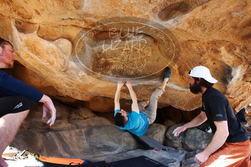 Bouldering in Hueco Tanks on 03/17/2019 with Blue Lizard Climbing and Yoga

Filename: SRM_20190317_1550000.jpg
Aperture: f/5.6
Shutter Speed: 1/250
Body: Canon EOS-1D Mark II
Lens: Canon EF 16-35mm f/2.8 L